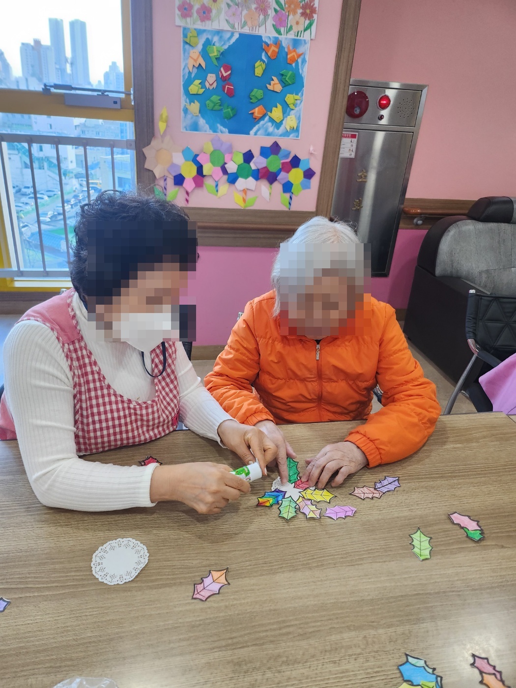 2023.12.08 크리스마스 리스 만들기와 풍선 배드민턴 [첨부 이미지14]