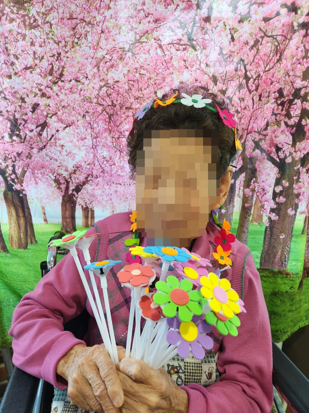 2025.04.09 요양원에도 봄이왔어요!-실버뮤직- [첨부 이미지10]