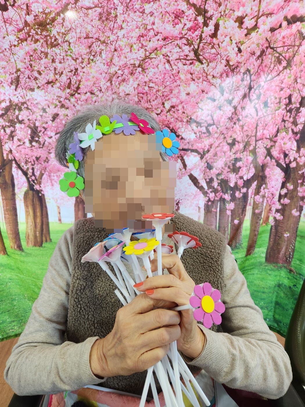 2025.04.09 요양원에도 봄이왔어요!-실버뮤직- [첨부 이미지2]