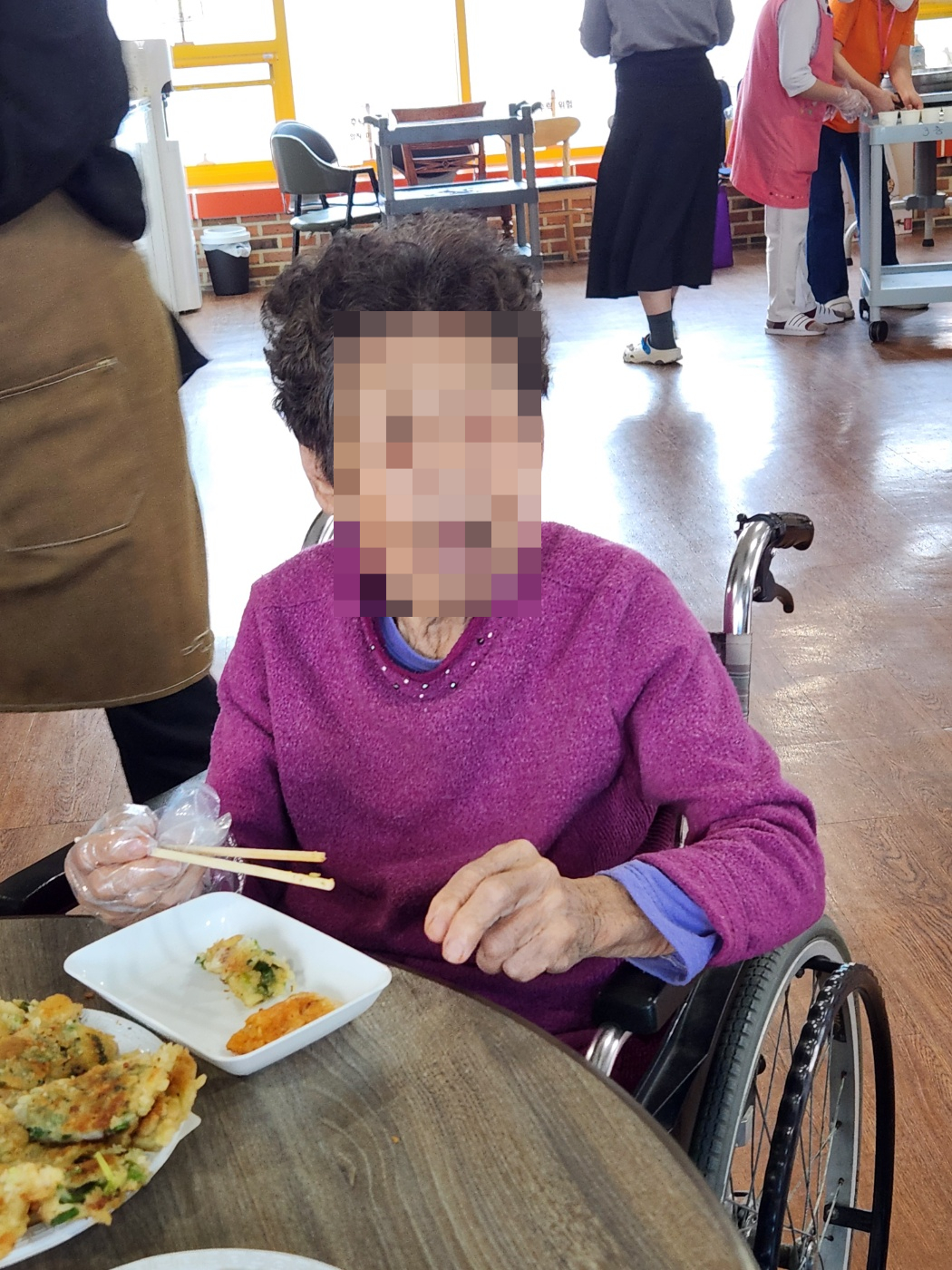 2025.04.22 "비 오는 날, 나비파전" [첨부 이미지13]