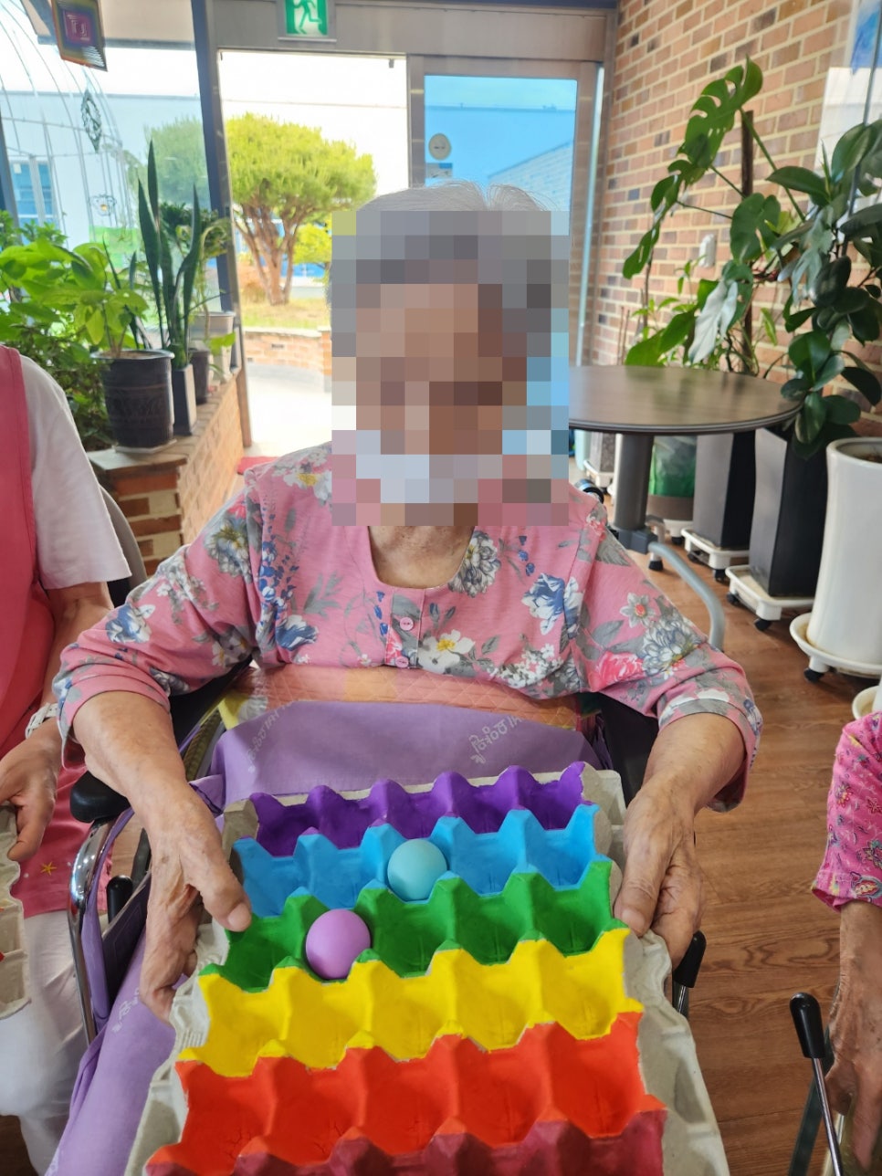 2025.05.15 " 알록달록 탁구공 놀이 " [첨부 이미지14]