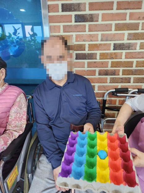 2025.05.15 " 알록달록 탁구공 놀이 " [첨부 이미지19]